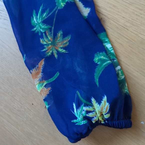 Line & DotRiza Off Shoulder Dress, Midnight Blue with palm trees, Size S - Picture 4 of 7